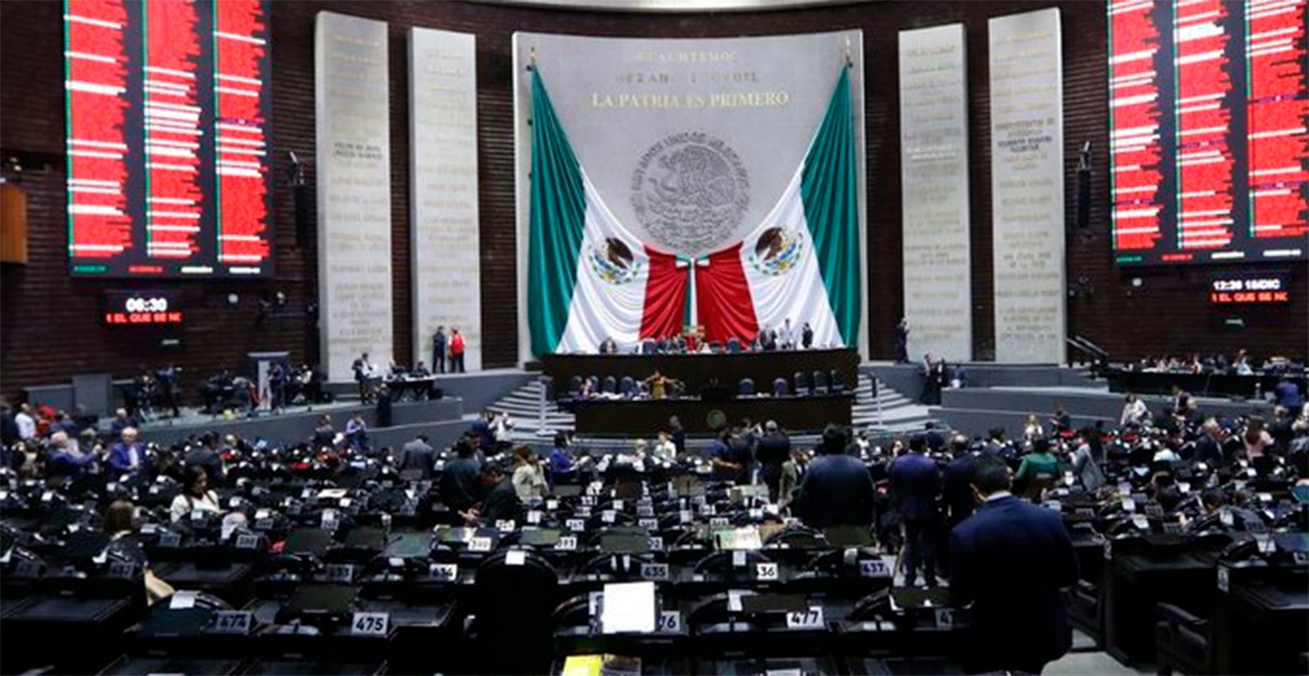 Diputados aprueban reformar la ley para ampliar la licencia de paternidad en México