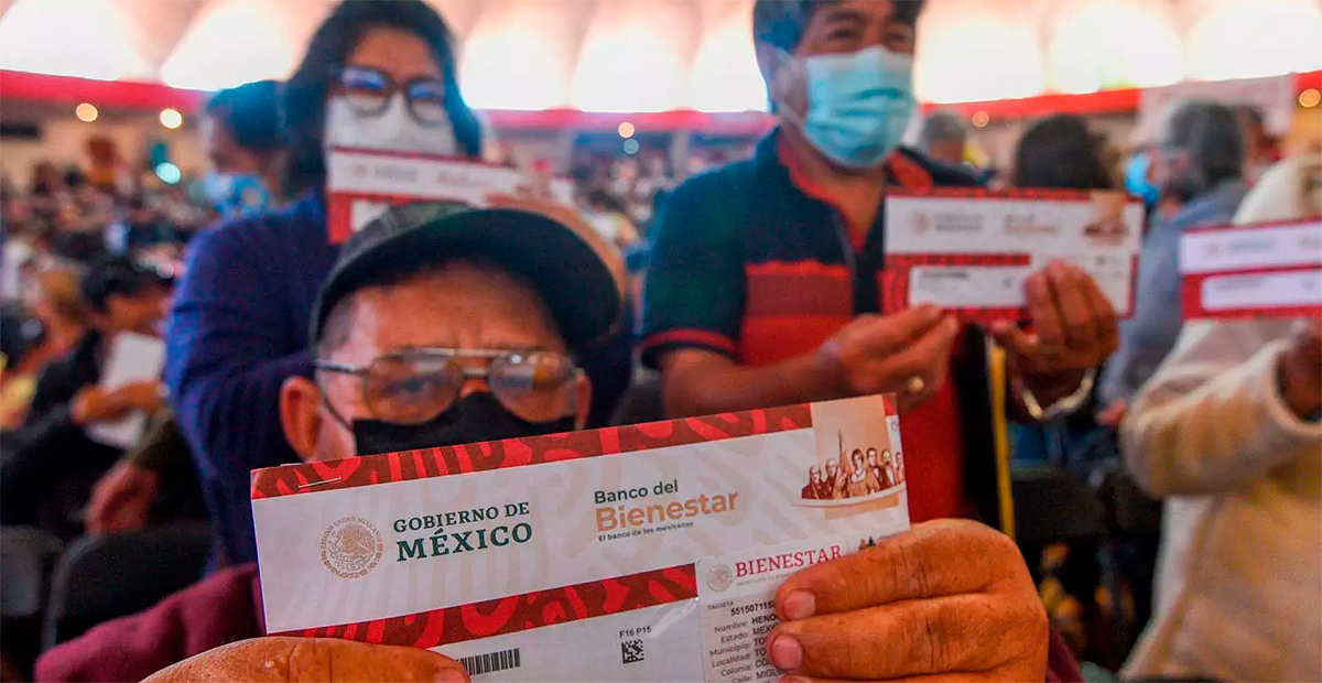 Anuncian adelanto de pagos de la pensión del bienestar a adultos mayores en México