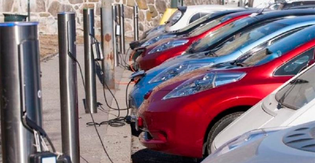Países Bajos presentan dificultades en sus redes eléctricas por el uso de autos eléctricos