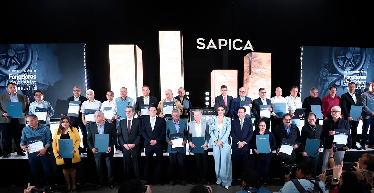 Reconocen la historia y crecimiento del sector calzado de León a través de Sapica