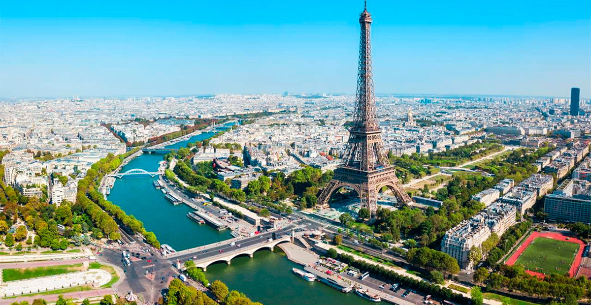 Francia registra un récord de 100 millones de visitantes internacionales en 2023