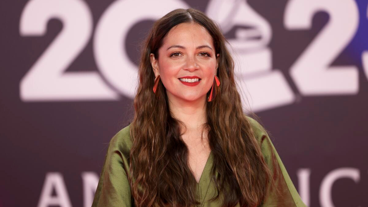 Natalia Lafourcade, nombrada primera Embajadora de la Música por la Paz en la Cumbre Mundial de Premios Nobel