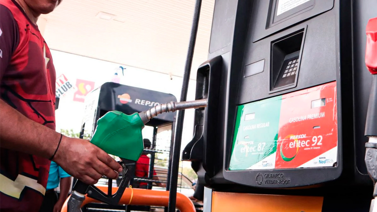 Multan a gasolineras por manipular precios en diferentes estados de México