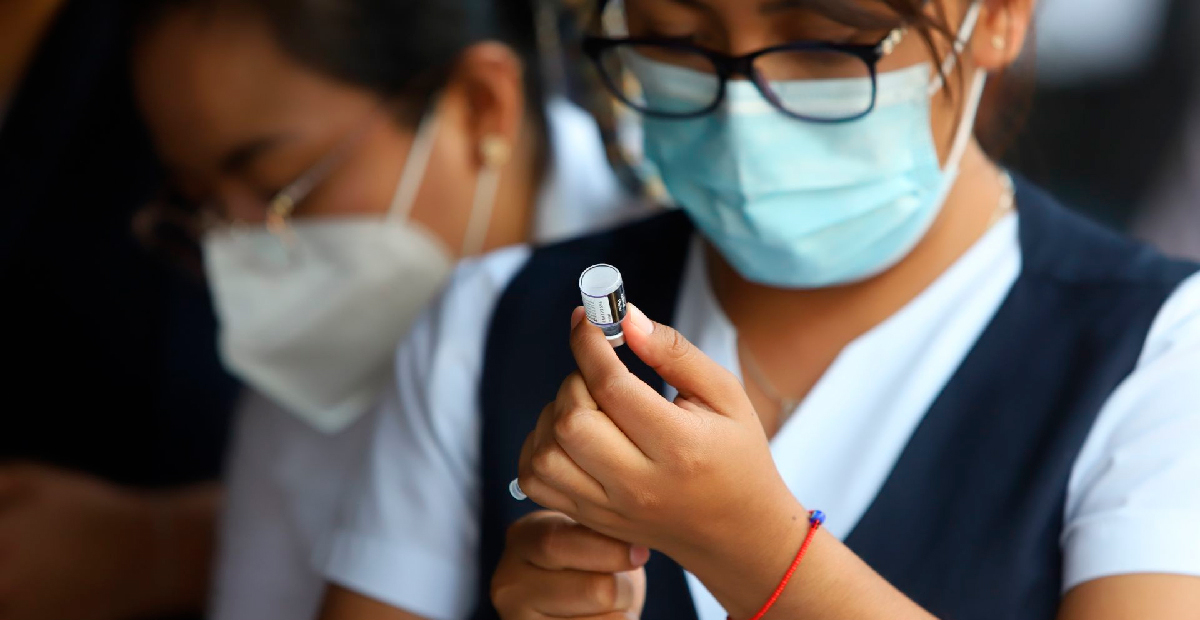 Lanzan campaña de vacunación contra influenza estacional y COVID-19 en México