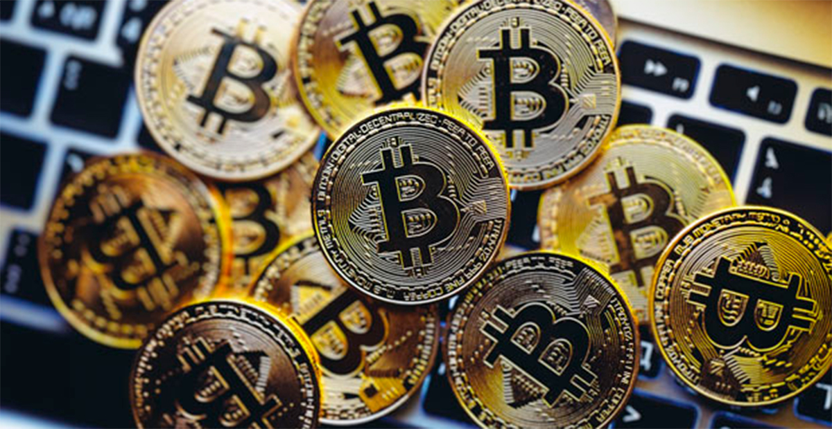 Bitcoin alcanza récord histórico de 94 mil dólares