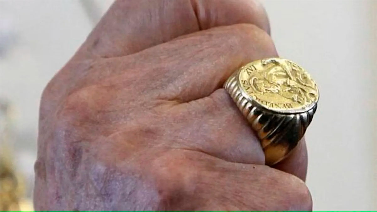 Vaticano anula el Anillo del Pescador del papa Francisco a 16 días de su muerte