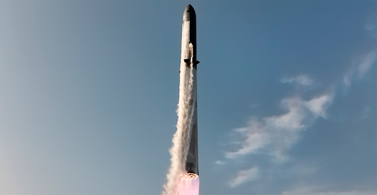 Starship alcanza la órbita, pero falla en su regreso