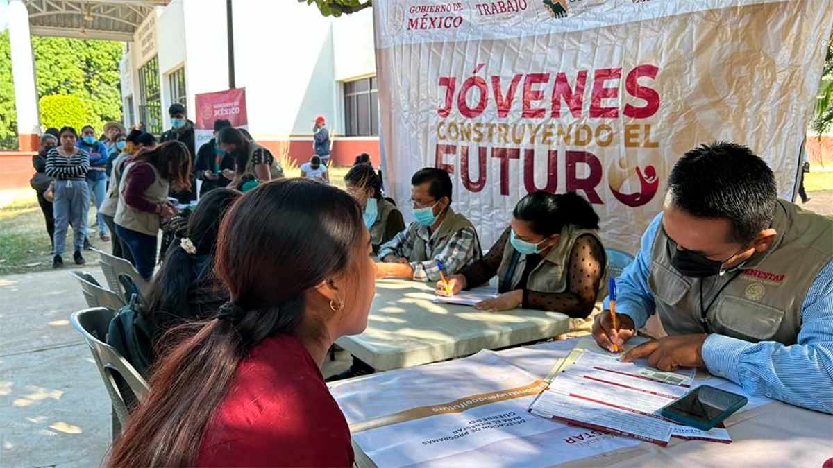 Gobierno federal destinará un billón de pesos a programas sociales en 2026