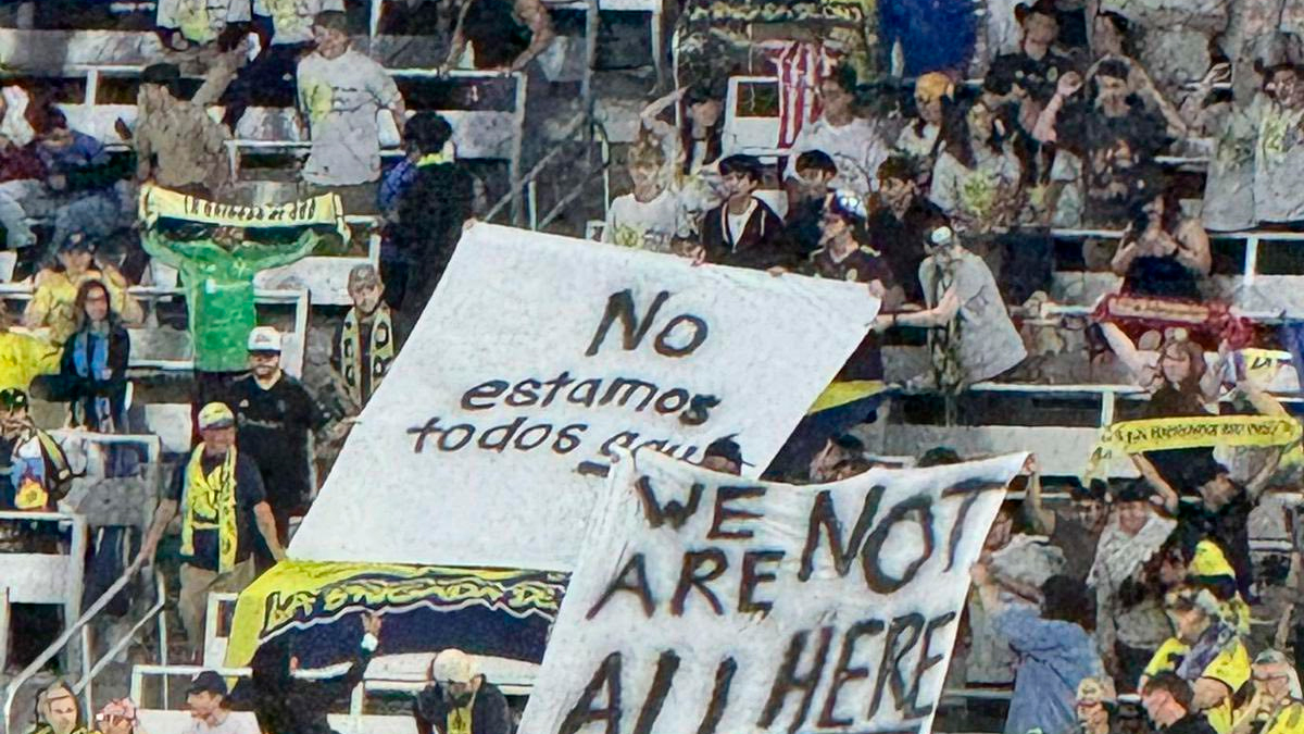 Afición latina de Nashville SC protesta por redadas migratorias con boicot y silencio en el estadio