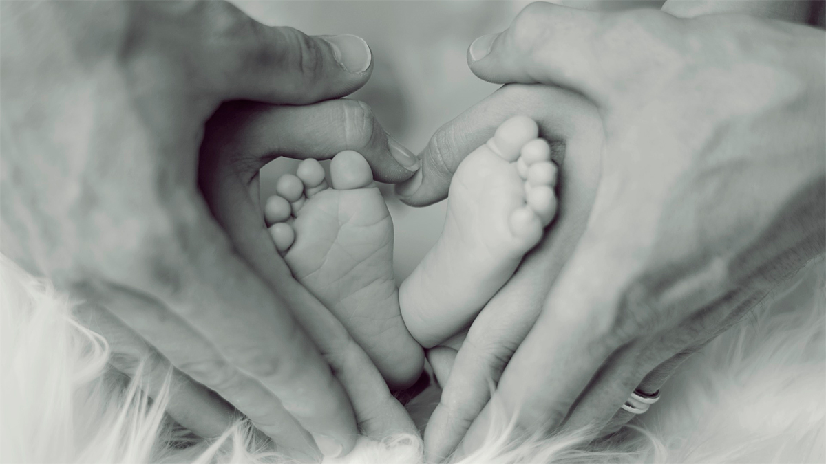 SCJN ordena igualdad en licencias de maternidad y paternidad