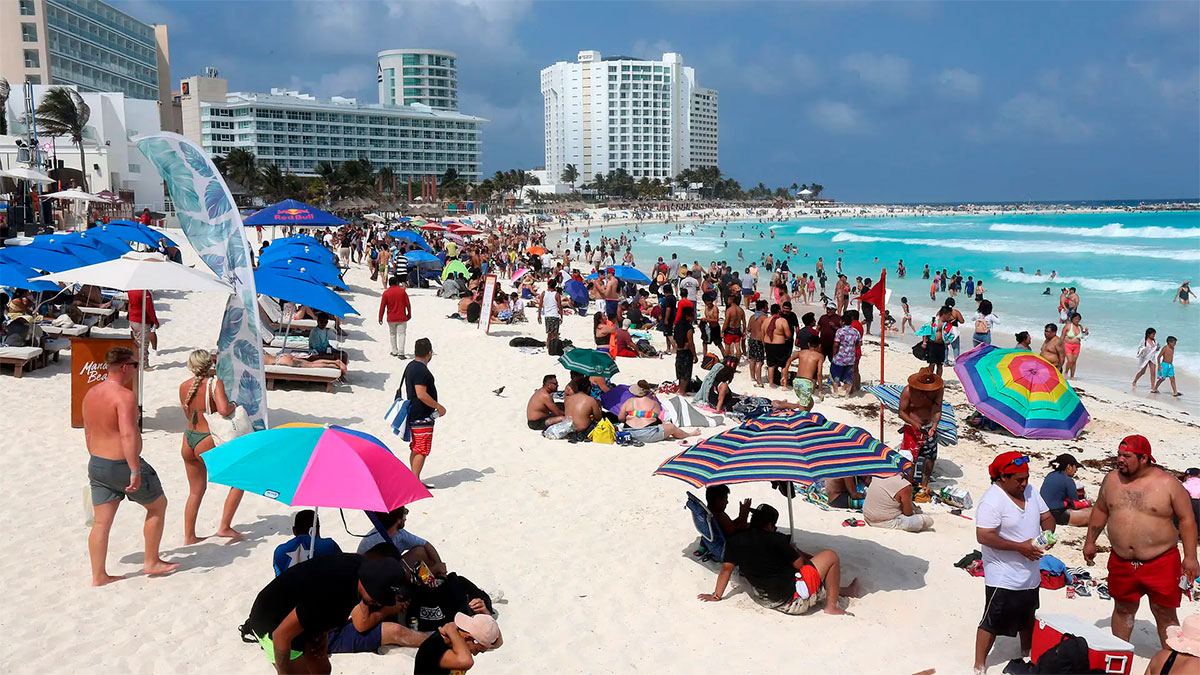 Turismo internacional en México crece 10.1% en marzo pese a baja en llegadas por vía aérea