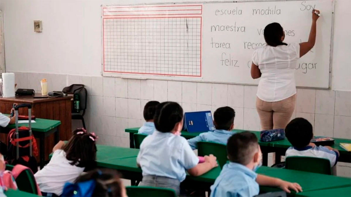 Más vacaciones para estudiantes y docentes: SEP ajustará el calendario escolar 2025-2026