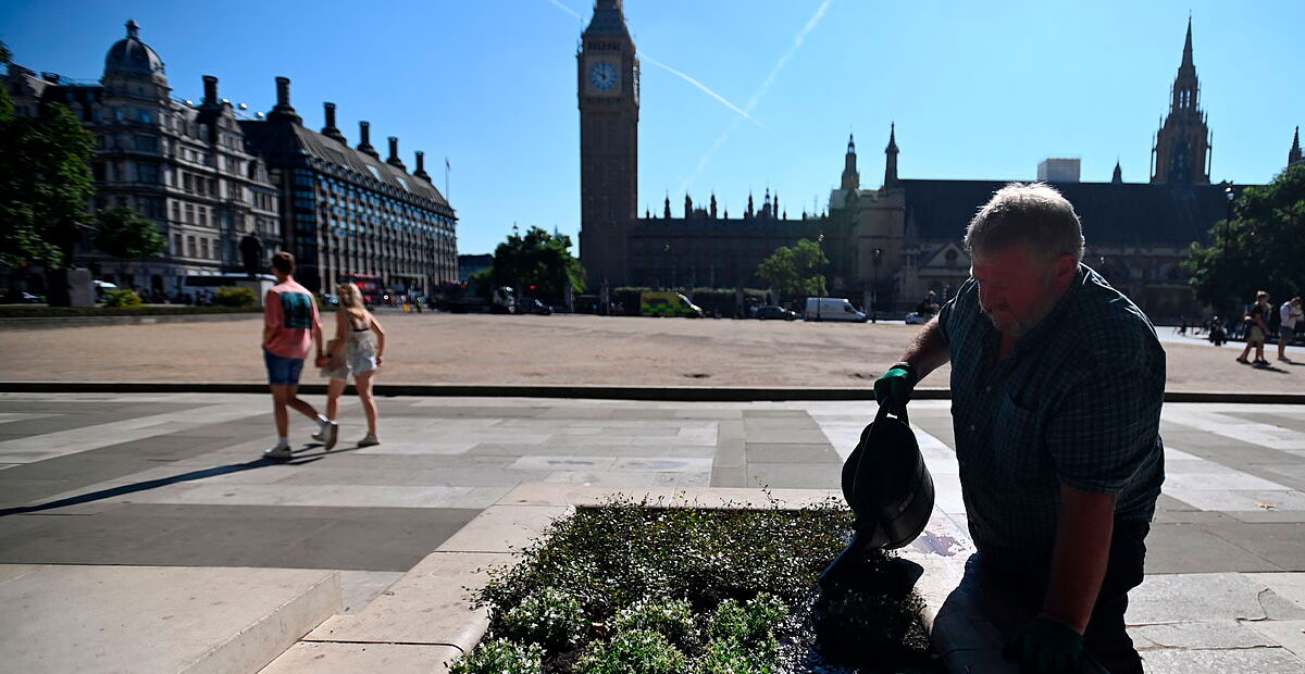 Reino Unido sufre su primera ola de calor del año con temperaturas récord, se encienden las alertas
