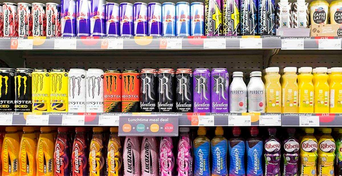 Impulsan prohibición de bebidas energéticas para menores de edad en México