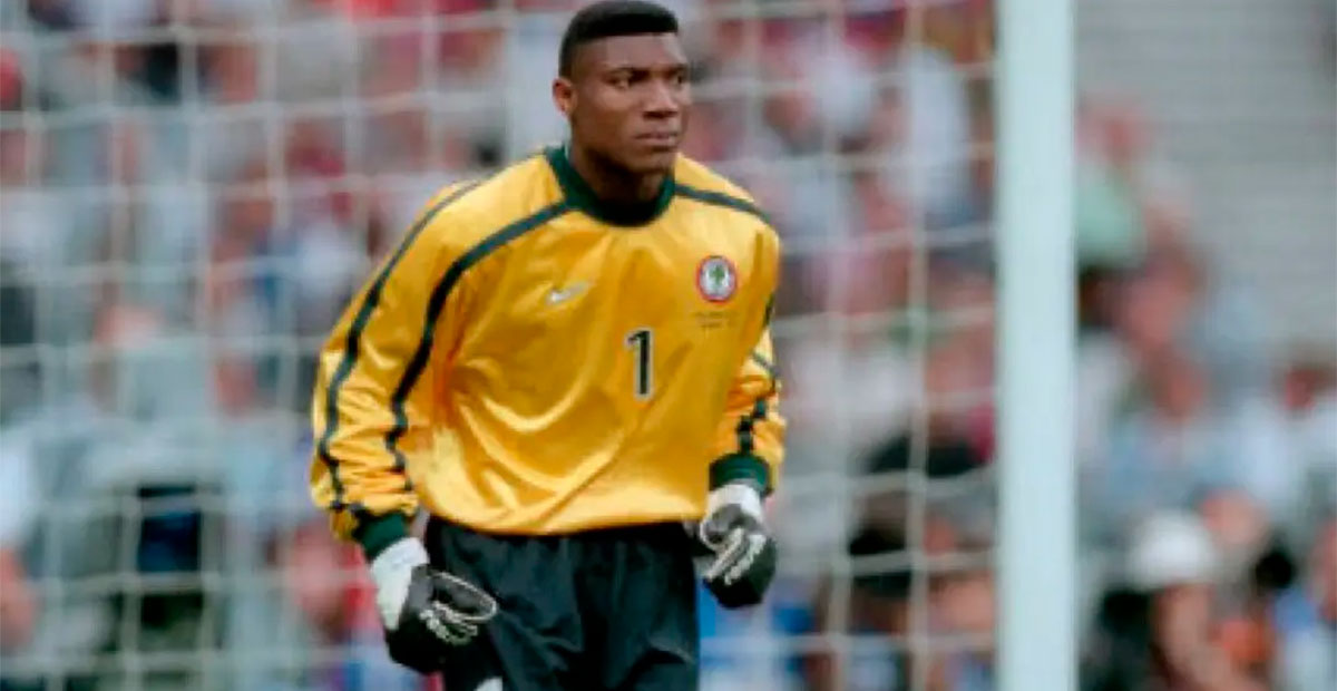 Muere Peter Rufai, el portero nigeriano que renunció a ser rey por el futbol