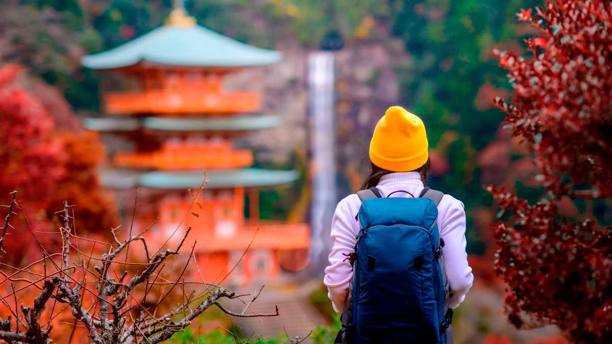 Japón rompe récord turístico con 21.5 millones de visitantes en medio año