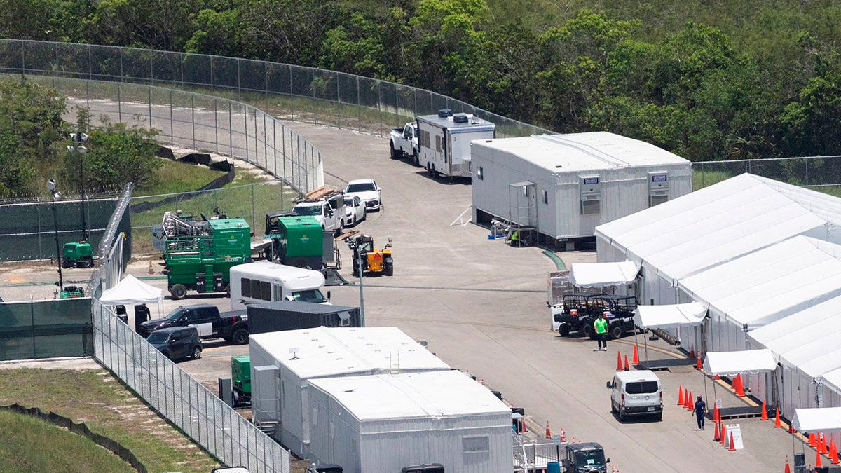 Cónsul mexicano revela situación de 78 detenidos en centro de Miami