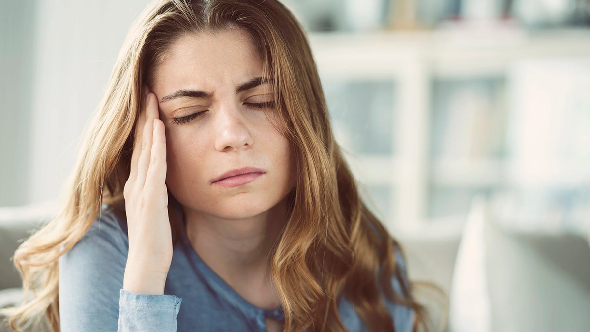 ¿Tus migrañas empeoran con la lluvia o el calor? La ciencia explica la relación con el clima