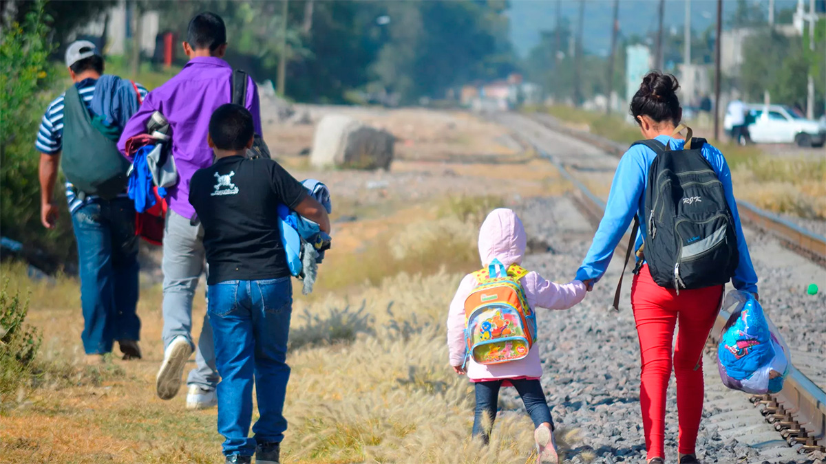 ¡Trump necesitaría 50 años para deportar a 15 millones de migrantes!, según la UNAM