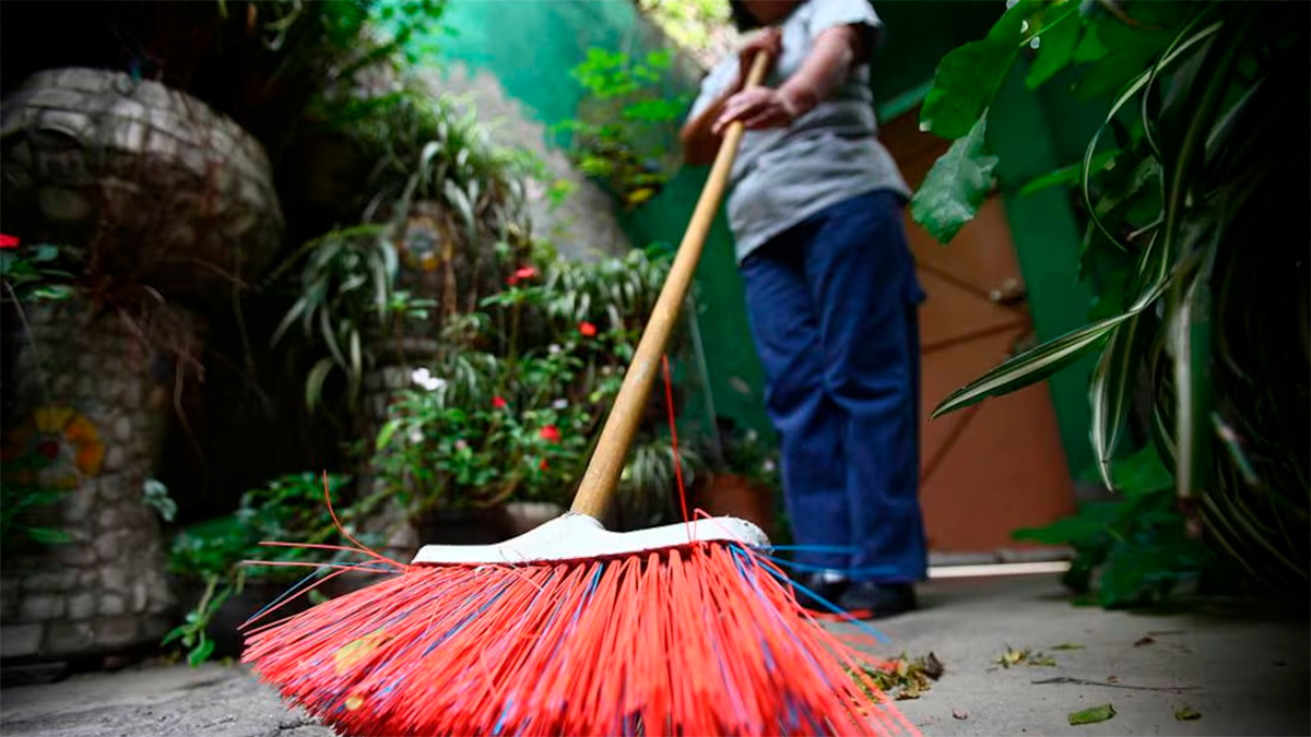 Desigual reparto del trabajo doméstico golpea más a las niñas en América Latina