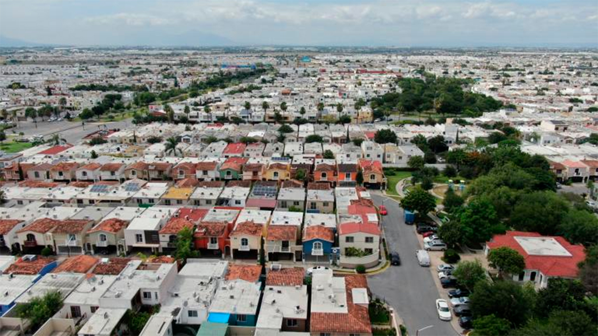 5.8 Millones de mexicanos abandonan el rezago habitacional en siete años