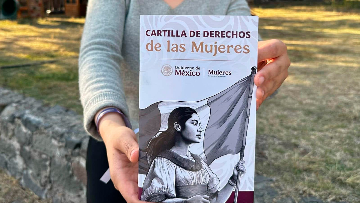 Traducen la Cartilla de los Derechos de las Mujeres a 35 lenguas indígenas en un hecho histórico