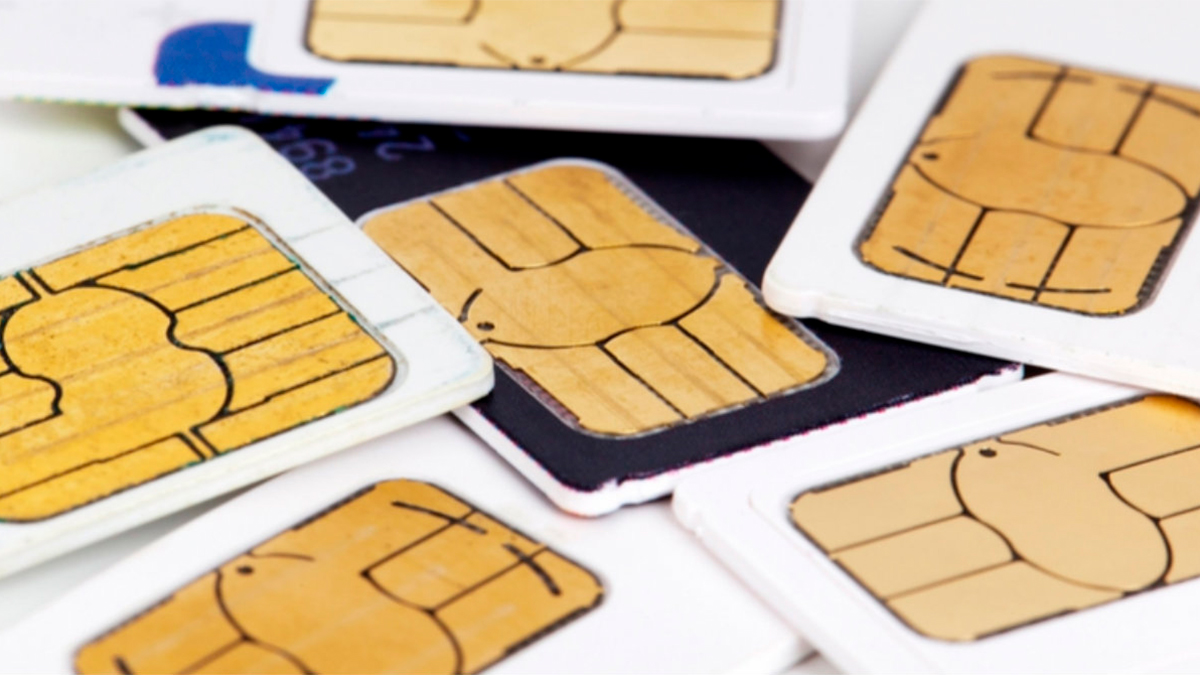 Anuncian control en venta de chips de celulares para combatir extorsiones