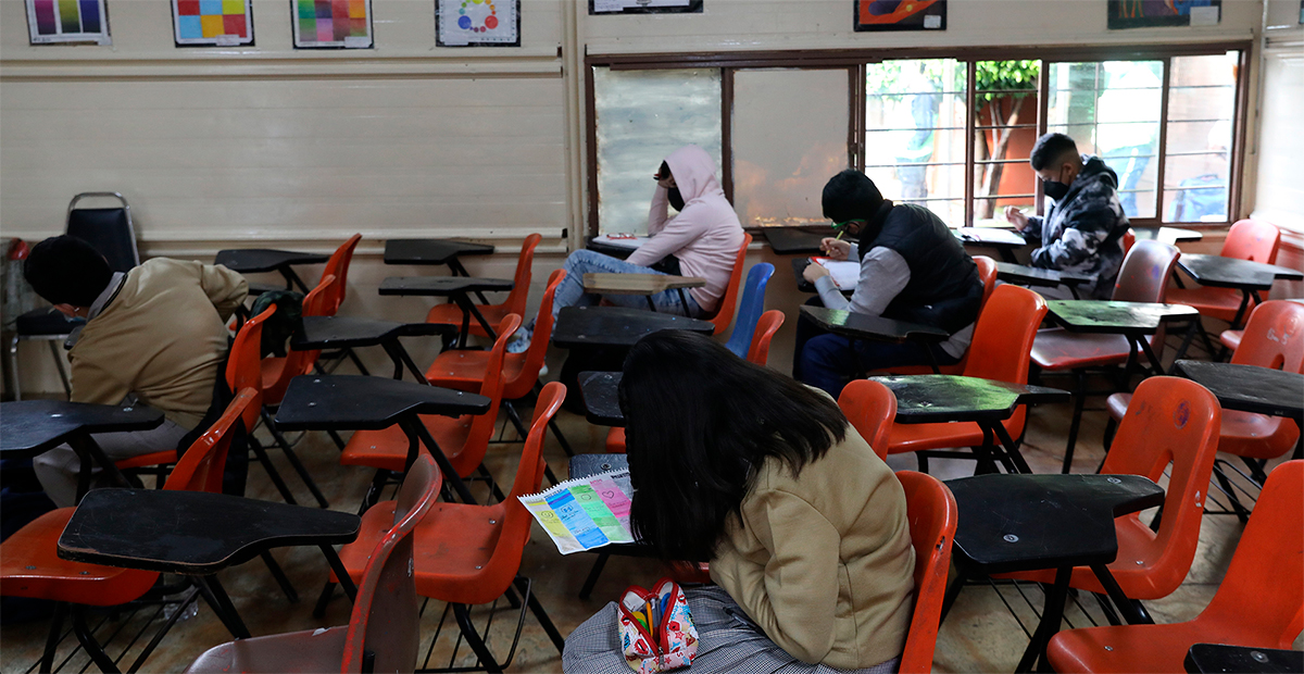 ¡Alarma educativa! Más de 800 mil estudiantes abandonan las aulas en México