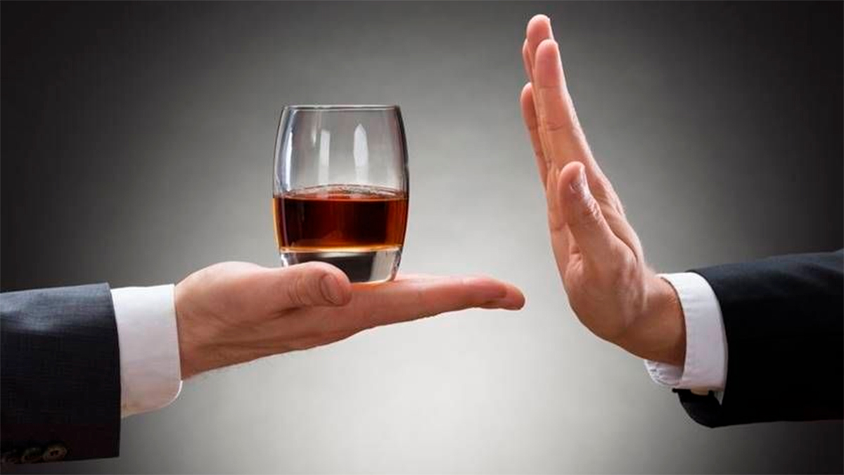 Medicamentos para la diabetes podrían reducir el deseo de beber alcohol