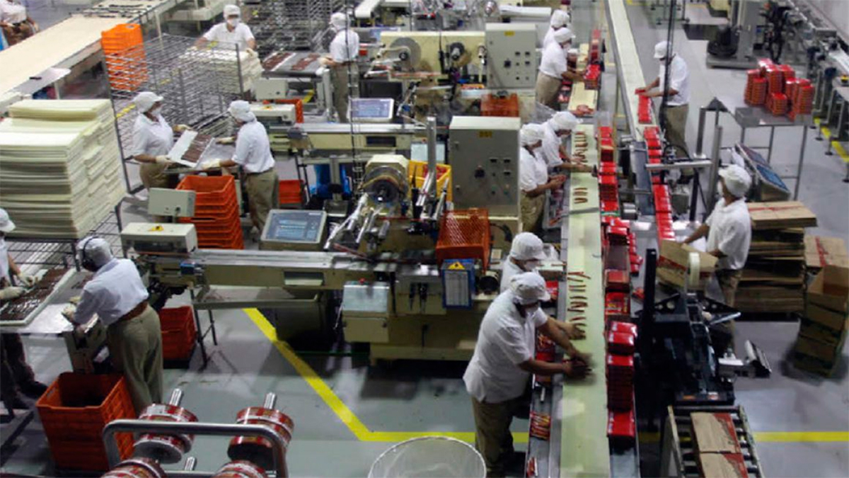 Caída industrial golpea a 18 estados en junio; Nayarit y Sinaloa destacan por su crecimiento