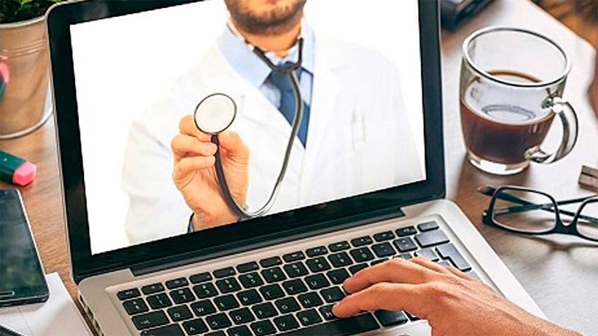 Cada vez más mexicanos consultan a la IA sobre salud: en solo un año pasó del octavo al tercer puesto