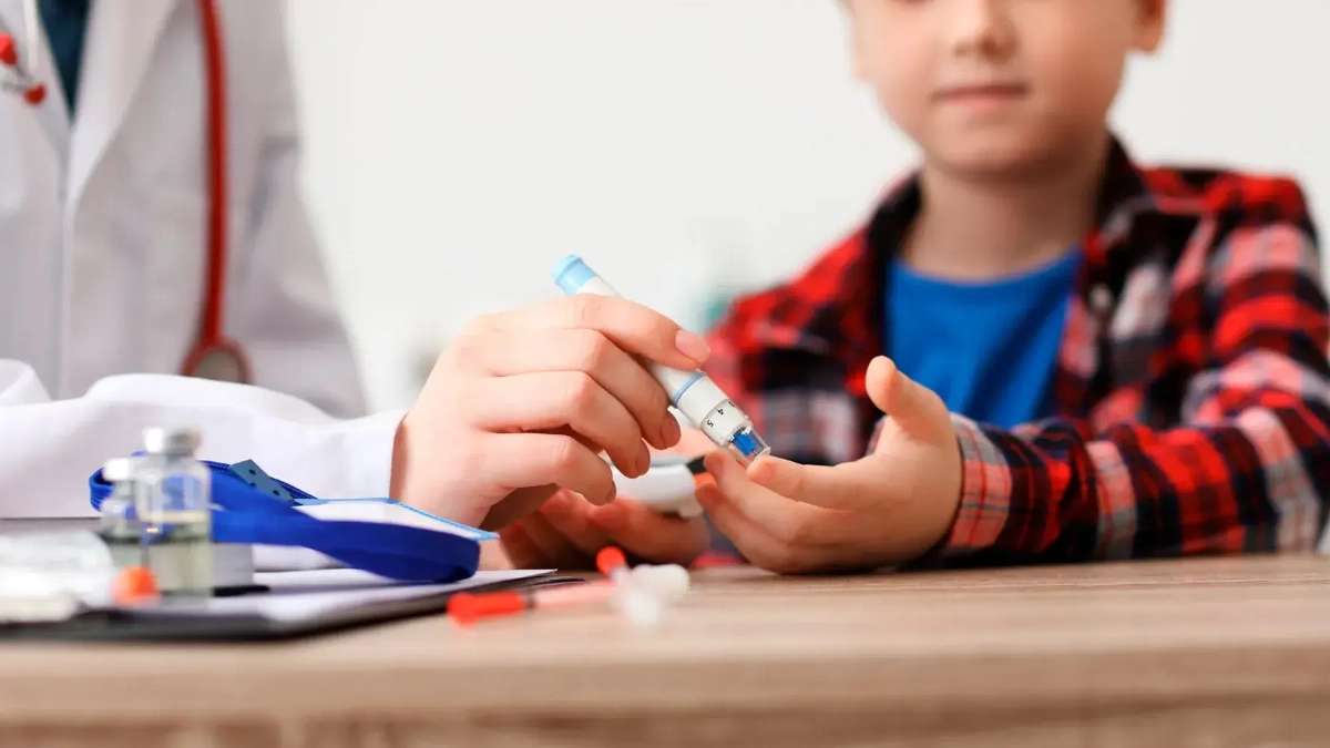 Diabetes avanza entre niños y jóvenes: México enfrenta un desafío creciente de salud pública