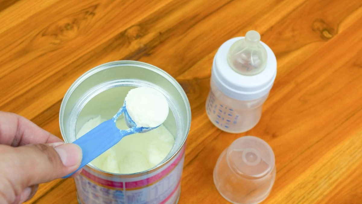 Cofepris alerta por falsificación de leche para bebés de dos marcas comerciales