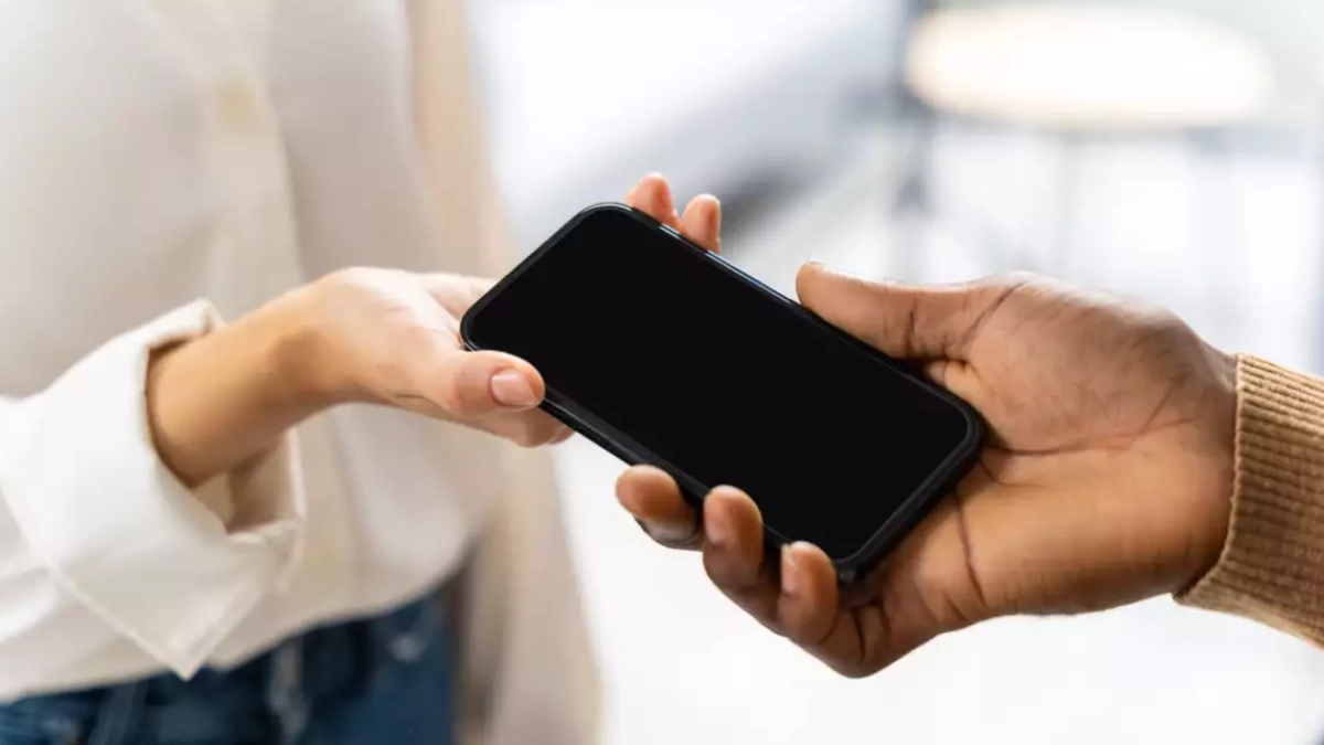 Profeco alerta por publicidad engañosa en servicios de telefonía celular