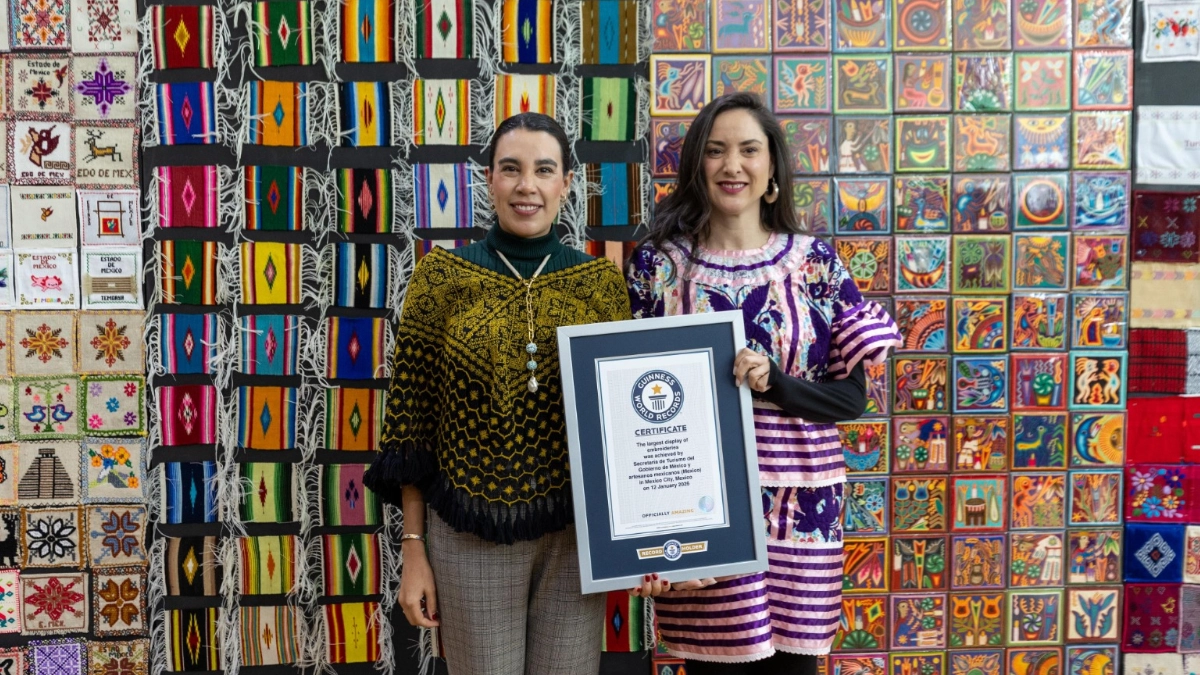 México hace historia con Récord Guinness por la mayor exposición de bordados y tejidos del mundo