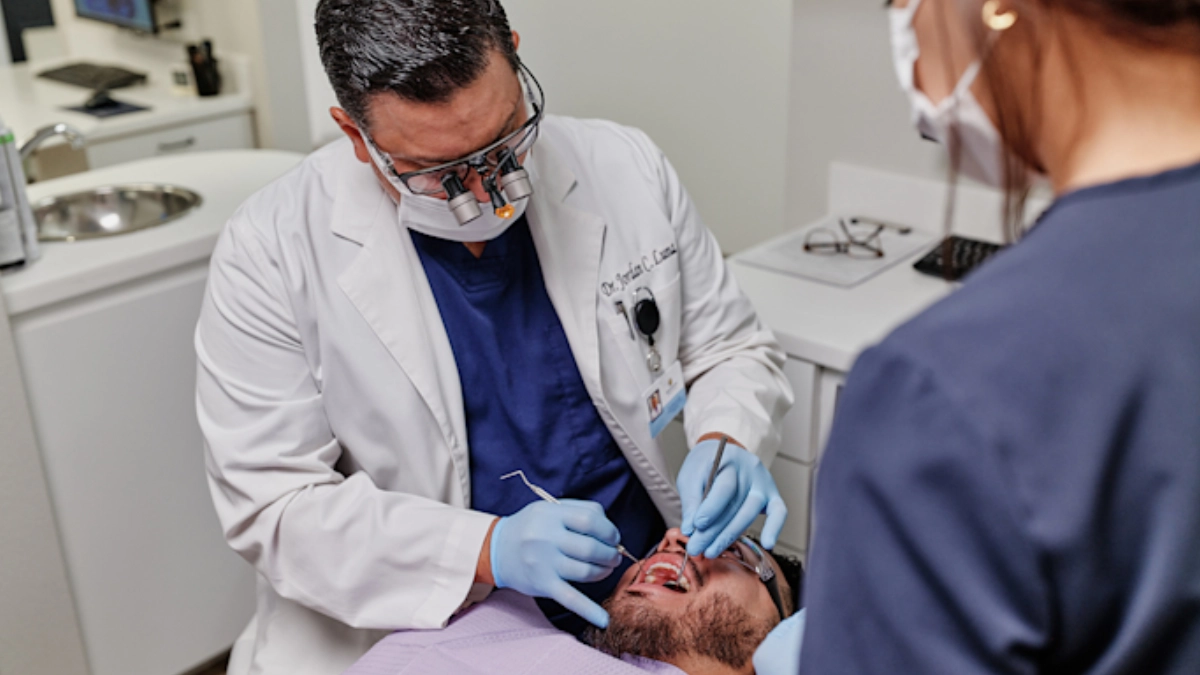 Dentistas podrían detectar casos de diabetes mediante prueba rápida durante consultas