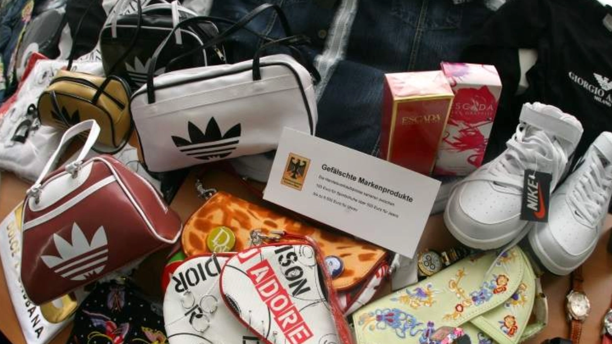 Repunta piratería en México; crecen más de 50% delitos por falsificación de marcas