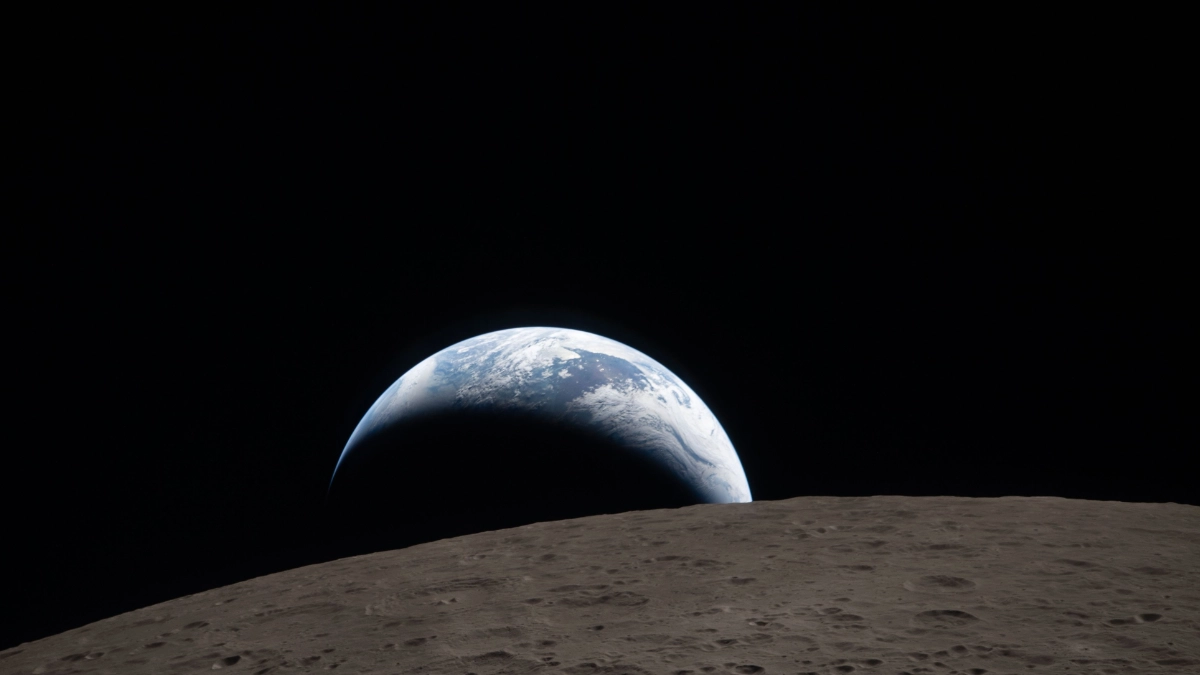 Artemis II capta histórica “puesta de la Tierra” desde la Luna rumbo a su regreso