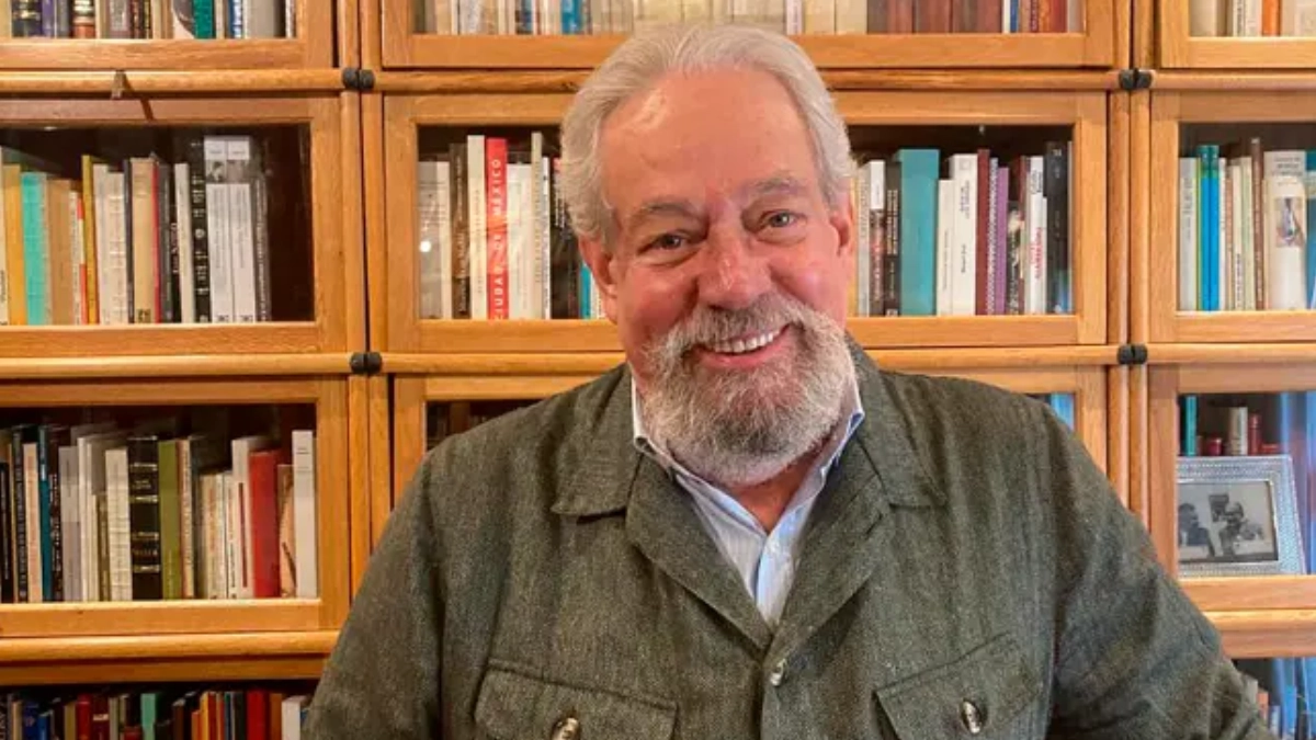 Gonzalo Celorio recibe el Premio Cervantes 2025 con un emotivo homenaje a su padre