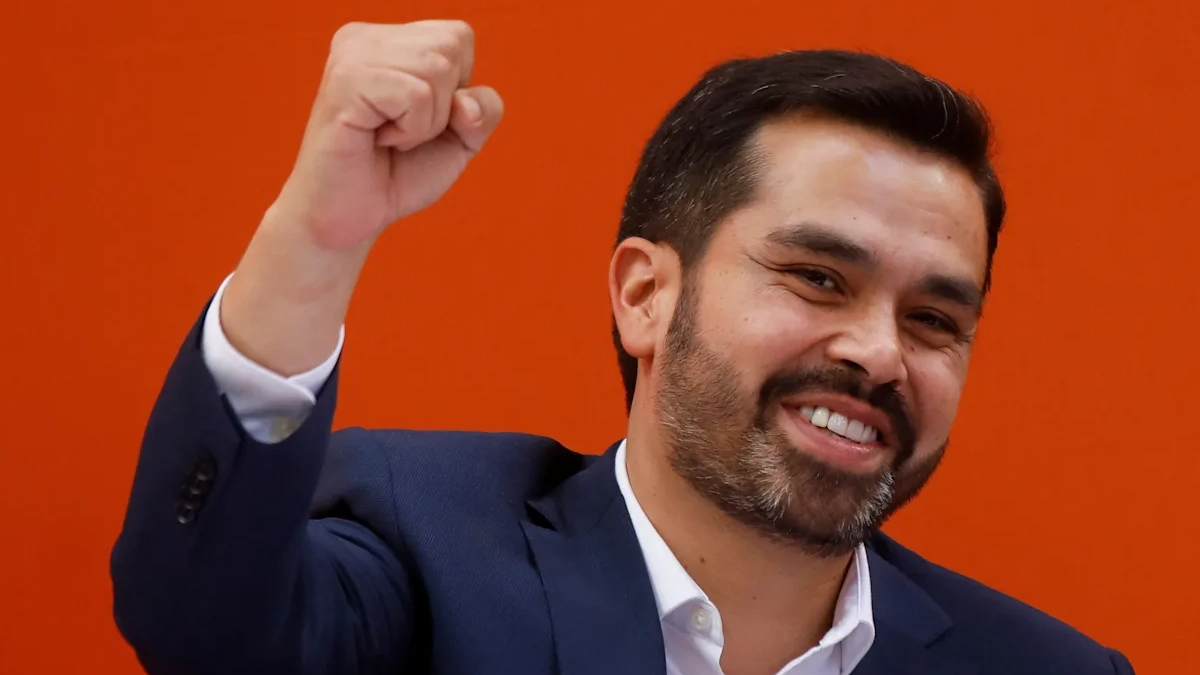 Jorge Álvarez Máynez perfila invita a Alejandra Gutiérrez Campos a MC