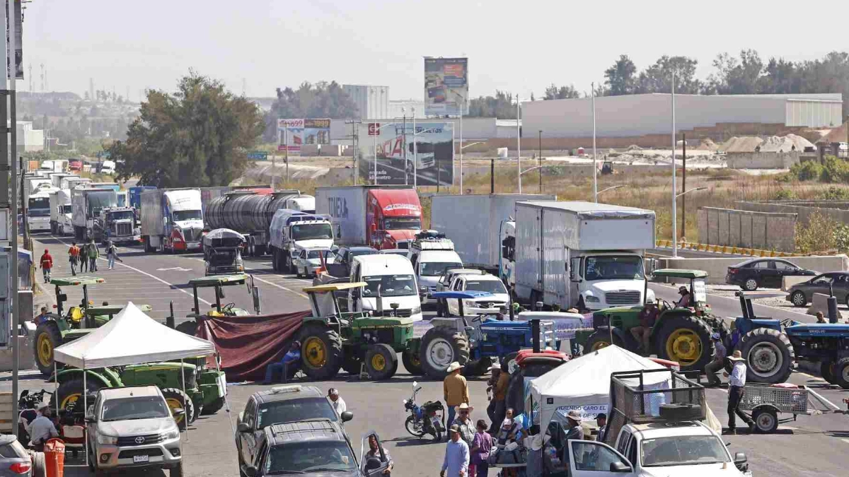 Transportistas anuncian paro nacional y megabloqueos el 6 de abril por inseguridad en carreteras
