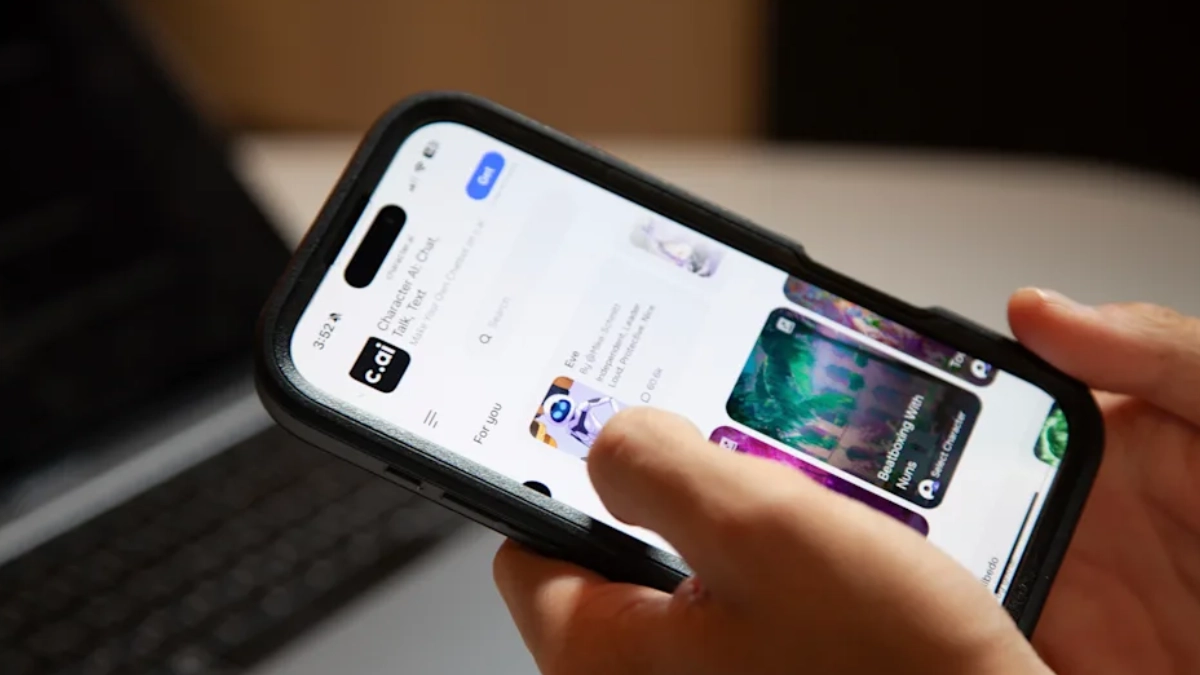 Adolescentes recurren a chatbots de IA para apoyo emocional y salud mental, alerta estudio