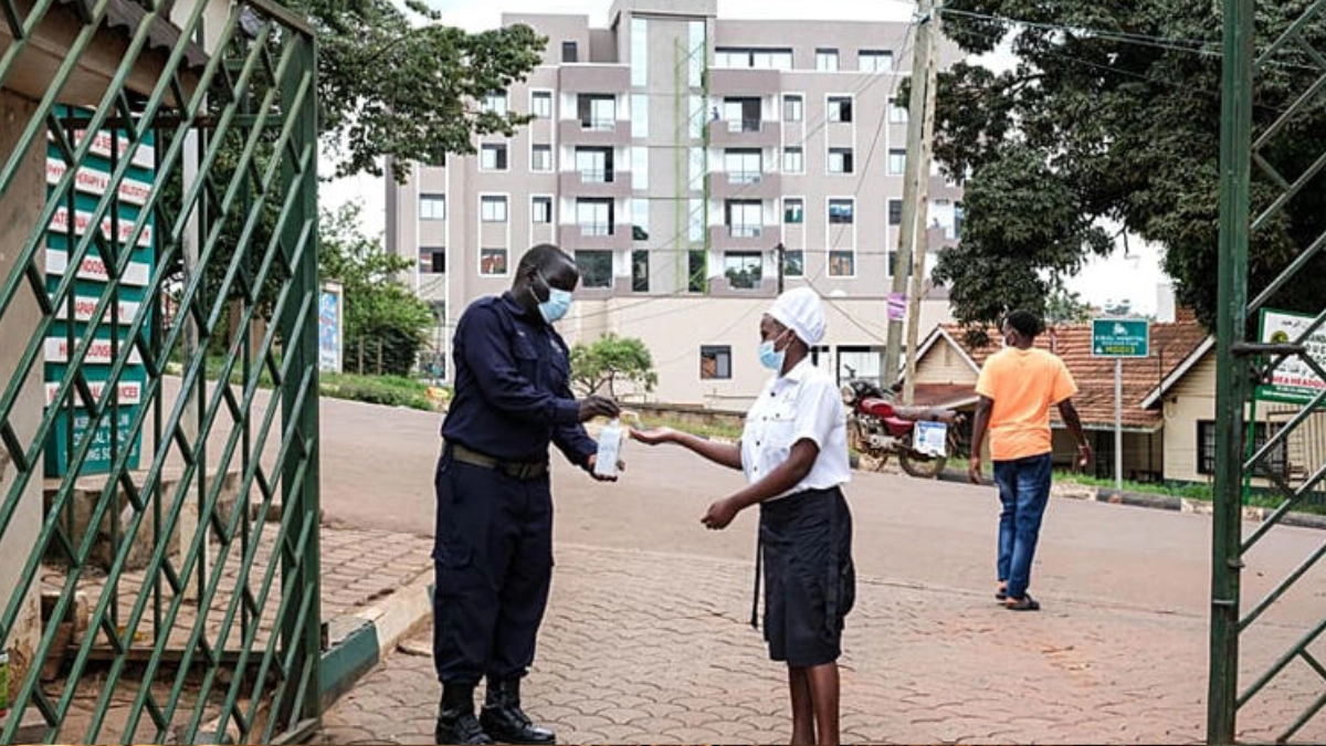 Uganda suspende vuelos y transporte fronterizo con Congo por brote de ébola