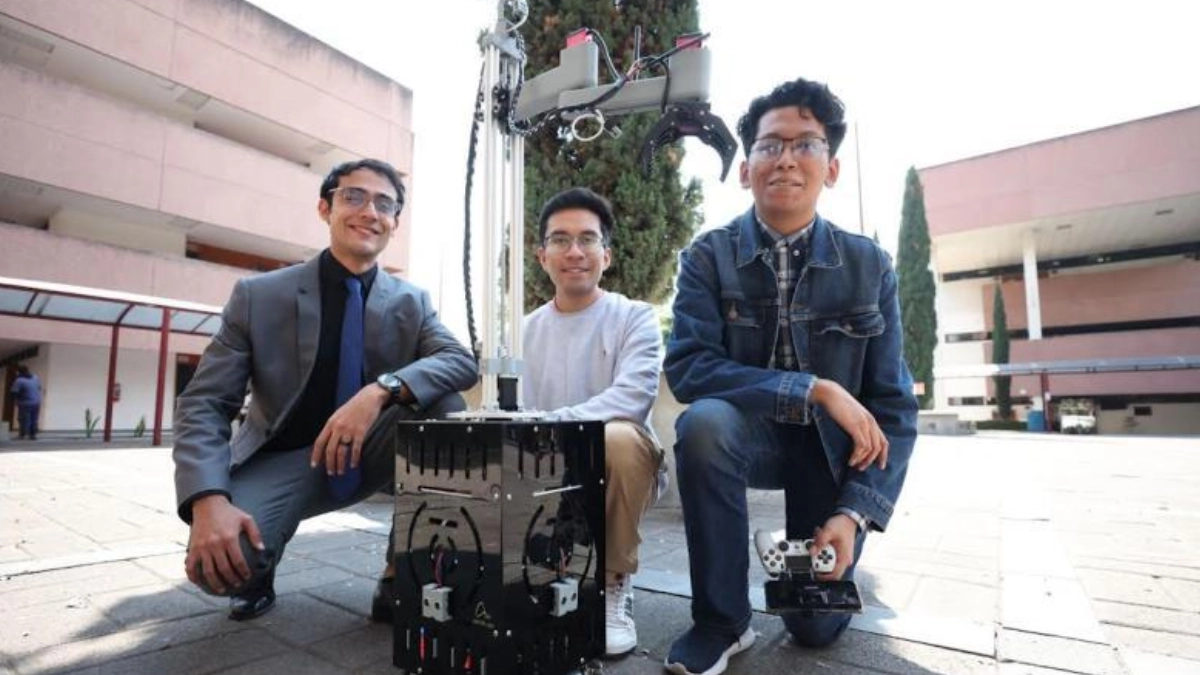 Estudiantes del IPN desarrollan robot asistente para personas con discapacidad motriz