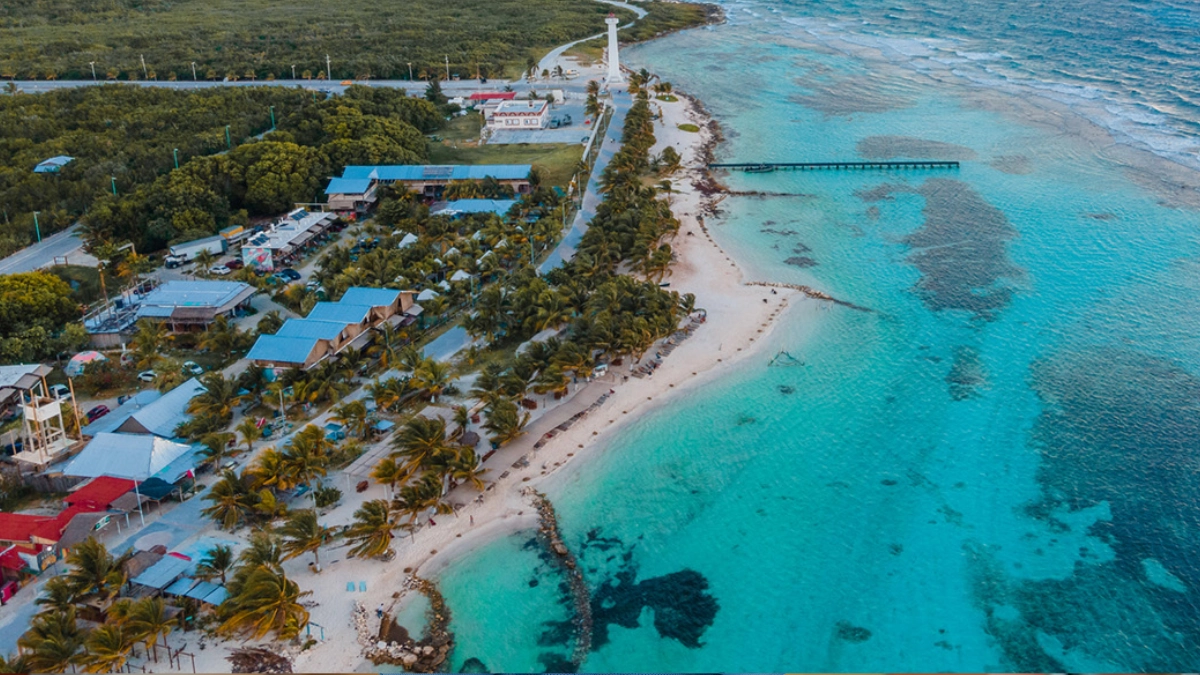 Gobierno federal blindará Mahahual contra megaproyectos turísticos y apostará por el ecoturismo comunitario