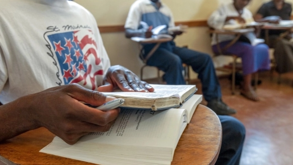 Texas aprueba lecturas obligatorias de la Biblia en escuelas públicas a partir de 2030