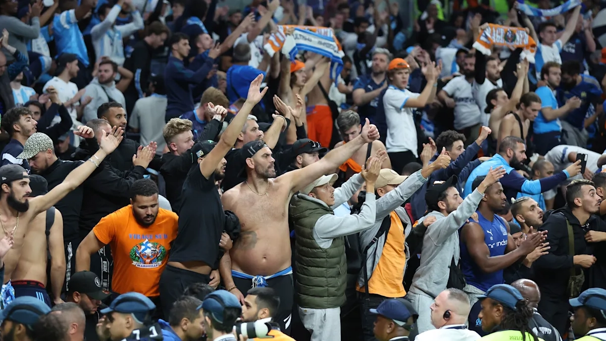 TAS confirma multas a la FMF por cánticos homofóbicos y elimina cierre parcial de estadio