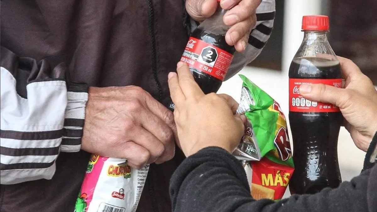 Comida chatarra y refrescos aceleran crisis cardíaca en México; enfermedades cardiovasculares ya son la principal causa de muerte