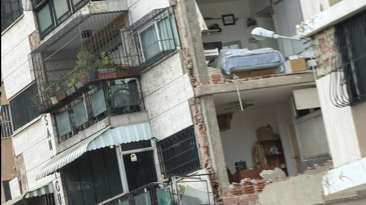 Fuerte sismo de magnitud 7,2 y réplica de 7,5 sacuden la costa central de Venezuela y provocan evacuaciones masivas