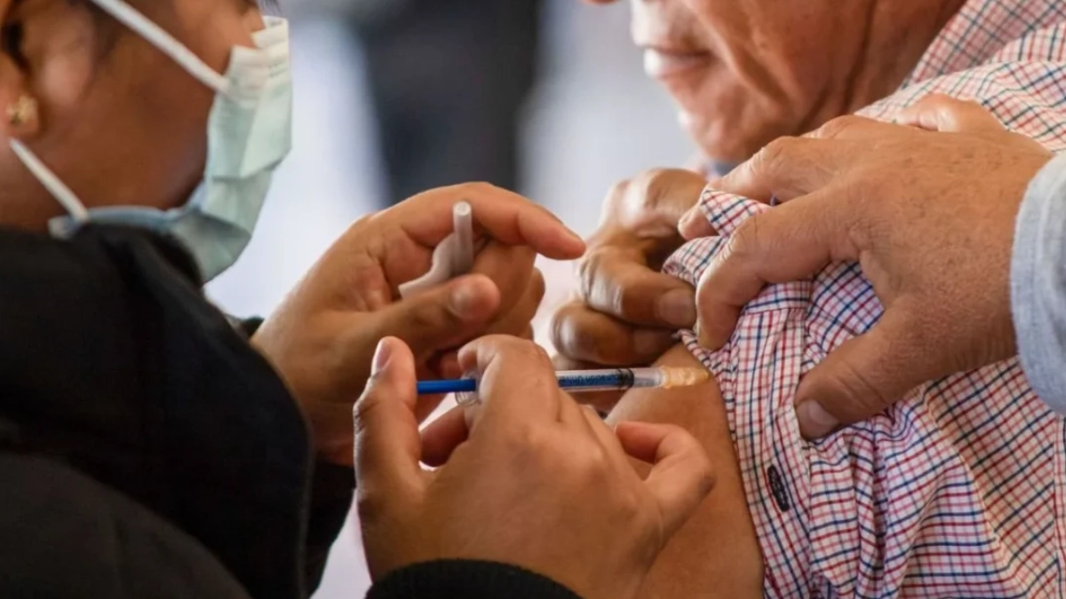 México reporta caída en casos de COVID-19, sarampión y dengue en 2026